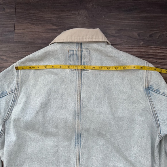 Zara Light Blue Denim Jacket with Cream Collar - Picture 8 of 8